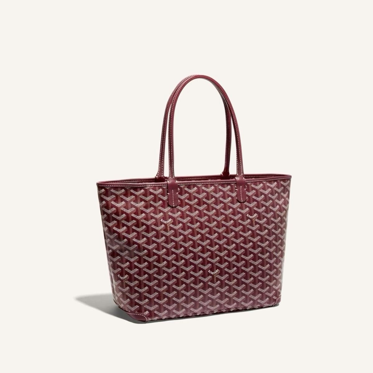 Goyard St Louis